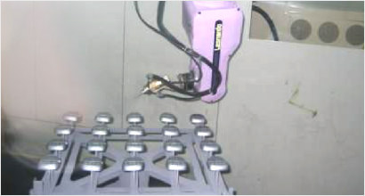 プラスチック2次加工（加飾）部門 5軸塗装ロボット